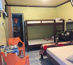 Четырёхместный номер Economy в Bohol Sea Breeze Cottages & Resort