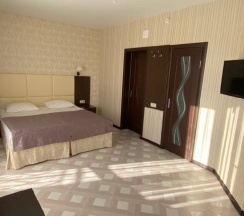 Двухместный номер Standard с балконом и с красивым видом из окна двуспальная кровать в Мечта