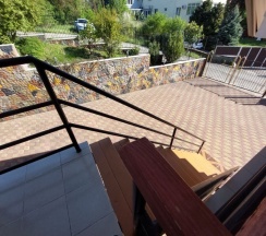 Четырёхместный семейный номер Standard с красивым видом из окна в Горная лаванда