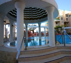 Апартаменты с 2 комнатами с балконом в Sunset apartment's Residence du Golf