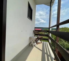 Трёхместный номер Standard с балконом в Фортуна