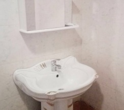 Четырёхместный номер №1 c 1 комнатой в Агат