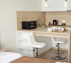 Двухместный номер Superior с видом на парк двуспальная кровать в TÖR`RE Astana by Wyndham