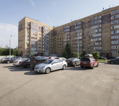 Апартаменты c 1 комнатой с балконом в Апартаменты HomeHotel