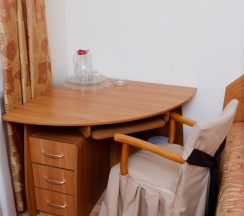 Номер Полулюкс 2-1 в Интурист