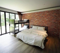 Вилла с 2 комнатами двуспальная кровать в We Home Resort