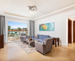 Двухместный люкс Royal двуспальная кровать в Pickalbatros Royal Moderna Sharm & Aqua Park