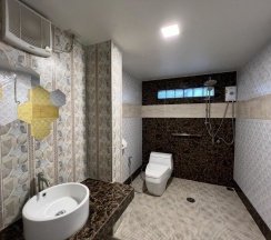Двухместный номер Deluxe с балконом двуспальная кровать в Ton Pling Khao Lak Villa