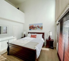 Апартаменты в Supreme 2BD/3BA Condo - Los Angeles