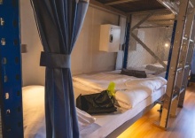 Кровать в общем номере в Post Factory Bed & Breakfast Sathorn Hostel - Adults Only