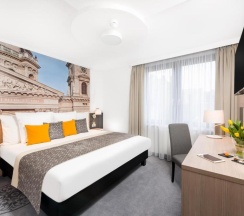 Двухместный номер Superior двуспальная кровать в Mercure Budapest City Center Hotel