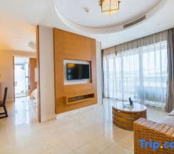 Двухместный люкс Deluxe с видом на реку (двуспальная кровать) в Sanya Phoenix Waterside Gloria Resort