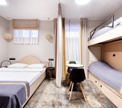 Семейный в Тесла