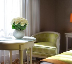 Полулюкс в Hotel Rochester Champs Elysees