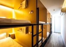 Кровать в общем номере в Cubic Bed Pratunam - Hostel