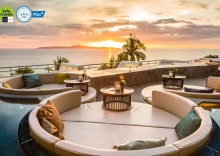 Двухместный номер Honeymoon Deluxe двуспальная кровать в Royal Cliff Beach Terrace Hotel Pattaya