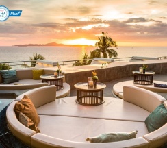 Двухместный номер Honeymoon Deluxe двуспальная кровать в Royal Cliff Beach Terrace Hotel Pattaya