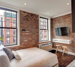 Двухместная студия двуспальная кровать в East Village Hotel