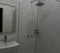 Комфорт номер с панорамными окнами в Ахтынские бани №1