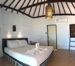 Бунгало рядом с пляжем в Sunrise Beach Resort