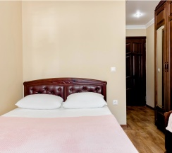 Трёхместный номер Standard с балконом в Эксклюзив