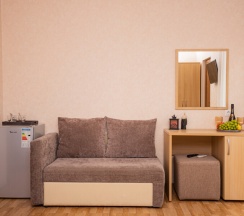 Стандарт 3-местный с двуспальной кроватью и балконом в Джульетта