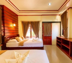 Четырёхместный номер Standard в Starlight Haad Rin Resort