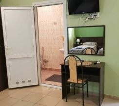 Стандартный четырехместный номер в Наталия