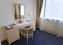 Номер люкс с 1 двуспальной кроватью Корпус Классика (с завтраком) в Борвиха hotel&spa
