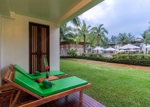 Трёхместный номер Deluxe с балконом в The Briza Beach Resort Khaolak