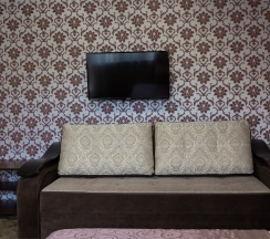 Стандартный семейный с балконом (без вида) в Karap palace hotel