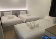 Трёхместный номер Standard в Thana Wisut Hotel