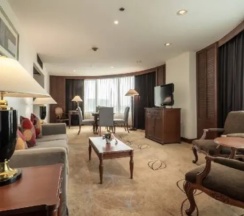 Двухместный люкс Executive двуспальная кровать в Century Park Hotel