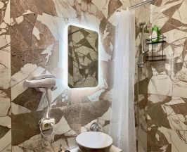 улучшенный двухместный номер в Bronnitskaya