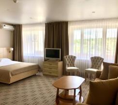 Номер полулюкс семейный в O`camp