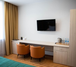 Номер стандарт улучшенный с 1 двуспальной кроватью в Хабаровск