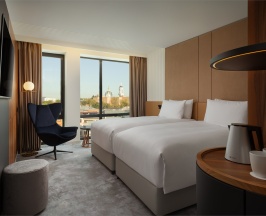 Номер Deluxe, с видом на город - с 2 односпальными кроватями в Mövenpick Москва Таганская