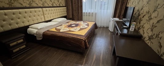 Полу-люкс в Идиллия