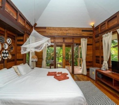 Бунгало с видом на море в Koh Kood Resort