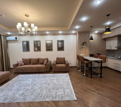 Двухместный номер Deluxe с видом на внутренний двор двуспальная кровать в City Stay Apart Hotel Almaty