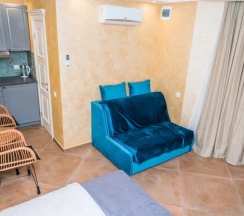 Комфорт с кухней отдельным входом в Villa Maria club