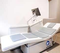 Санаторий - двухместный номер с одной большой кроватью в Полисть