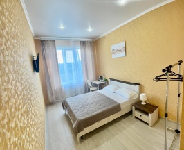 Номер стандарт улучшенный с 1 двуспальной кроватью в Eva Guest House