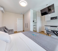 Студия с кухней в Владиаль