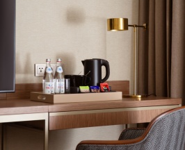 Двухместный люкс Deluxe с видом на парк двуспальная кровать в Swissotel Wellness Resort Alatau Almaty