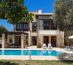 Номер Standard в Aphrodite Hills Residences Superior Villas