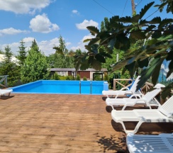 Трехместный номер в Эдем