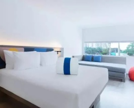 Двухместный номер Cosi Plus двуспальная кровать в COSI Pattaya Wong Amat Beach