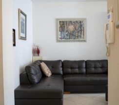 Трёхместные апартаменты с 2 комнатами односпальная кровать в Fellini - Family Flat