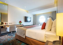 Corner Suite в Grace Hotel